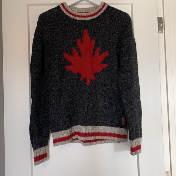 Sweaters - Roots  sweater